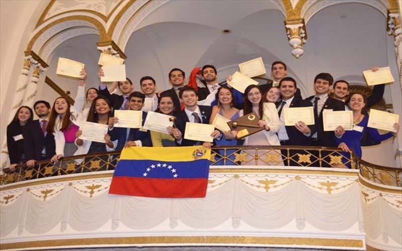 Venezolanos ganan por 4ta vez modelo de la ONU de Harvard
